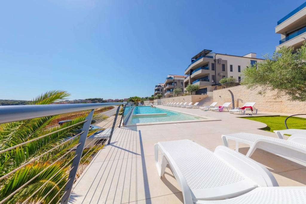 Apartman Oranž