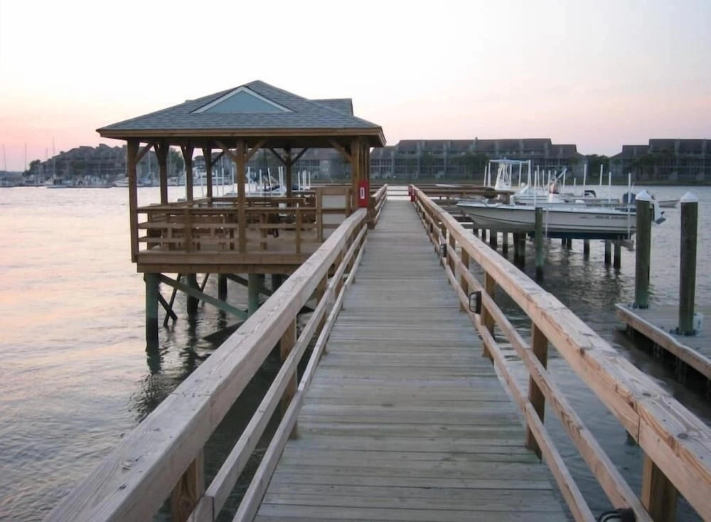 113 Waters Edge Community