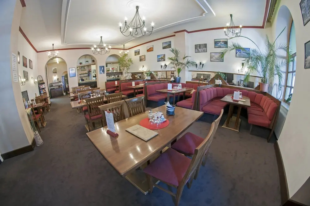 Hotel Labuť