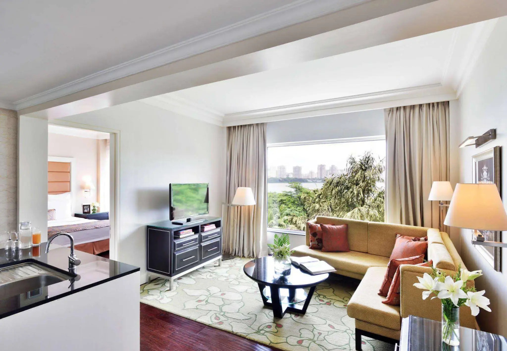 Marriott Executive Apartment - Lakeside Chalet, Mumbai
