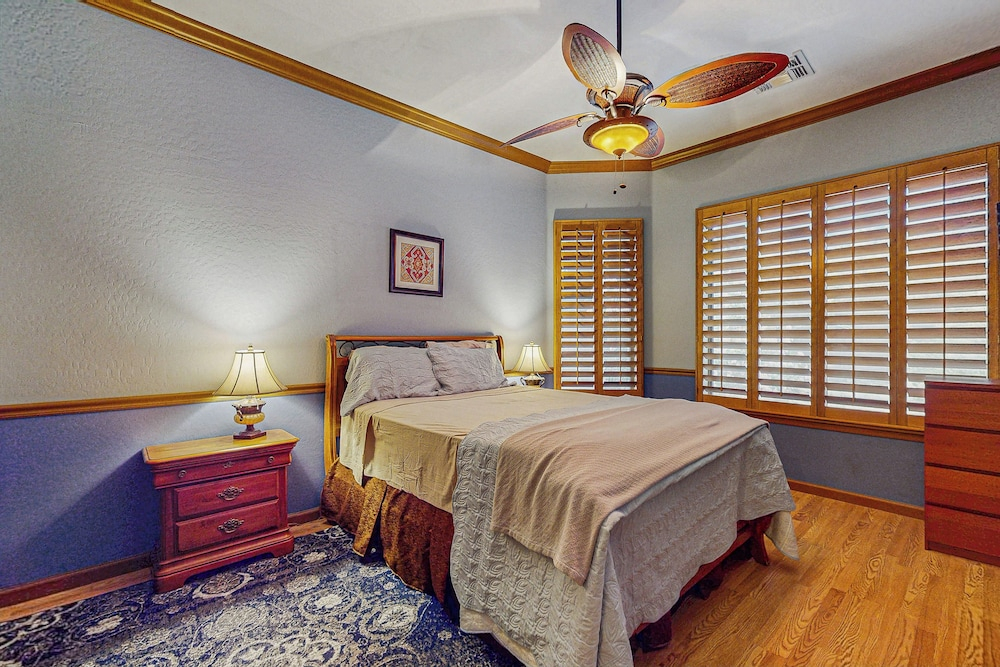 Goodyear Home w/ Private Pool, Spa & Built-in BBQ
