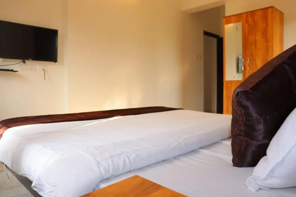 Hotel Orange Leaf by WB Inn