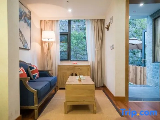 Yunmeisu AurelHaven Muyue Sunshine Golden Mountain Retreat Villa (Shuhe Old Town)