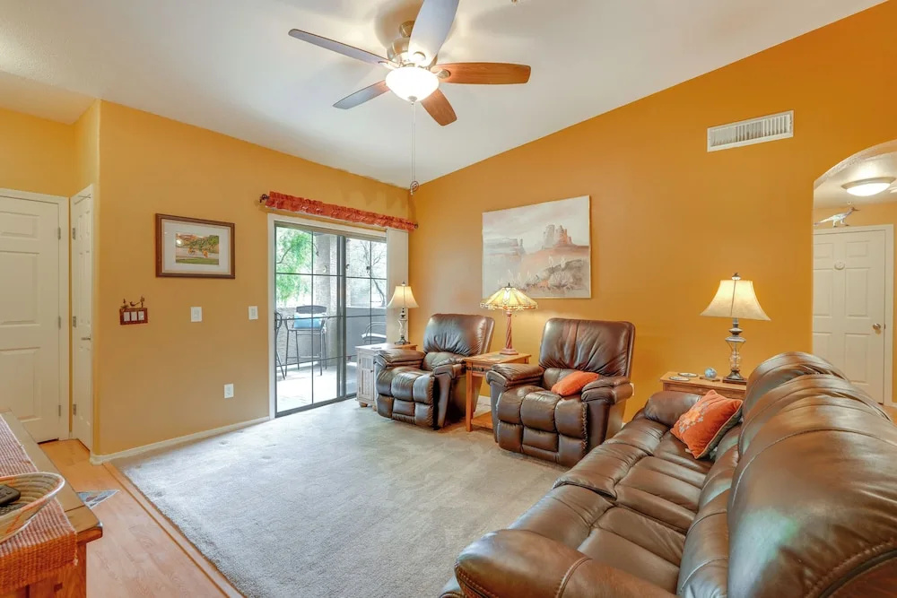 Resort-style Pools & Hot Tubs! Mtn-view Mesa Condo