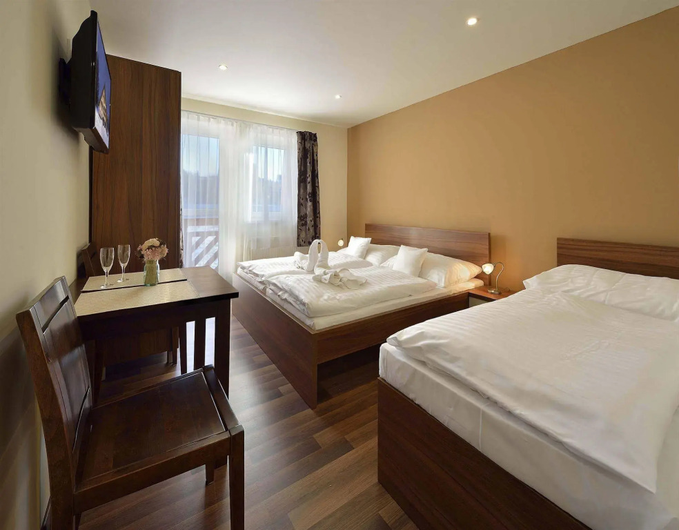 Villa Gloria Rooms & Apartments