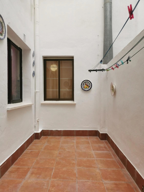 Isis Apartment
