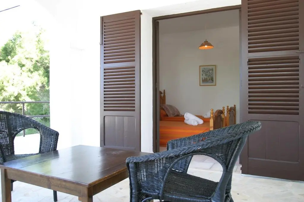 La Pérgola Habitaciones Rústicas