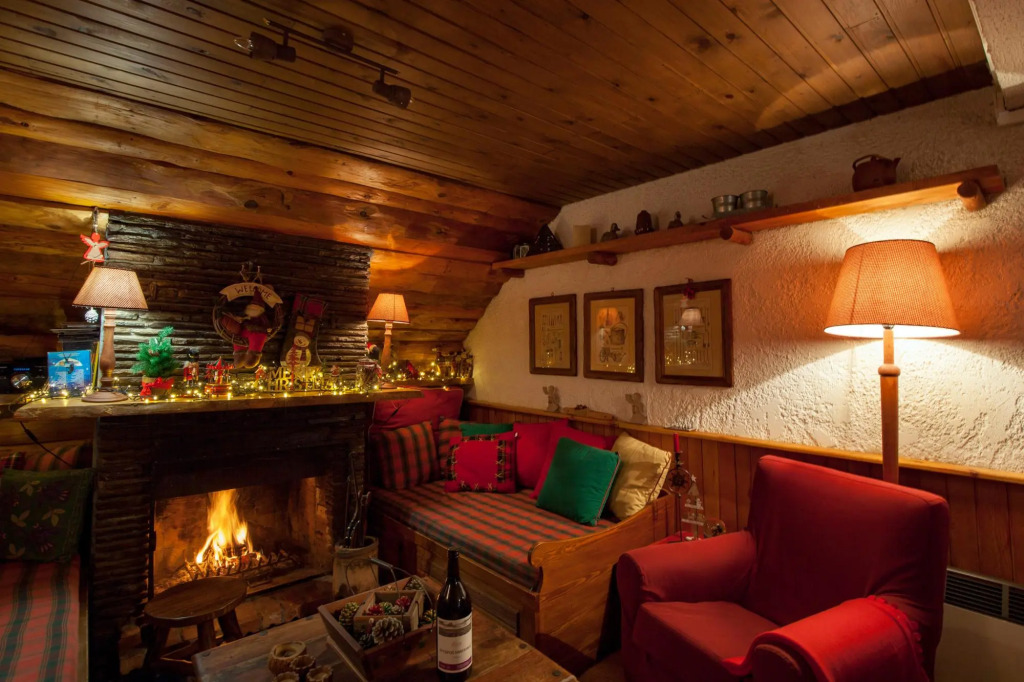 Dandy On The Hill Agoriani | Chalet Iris | Up to 6 people