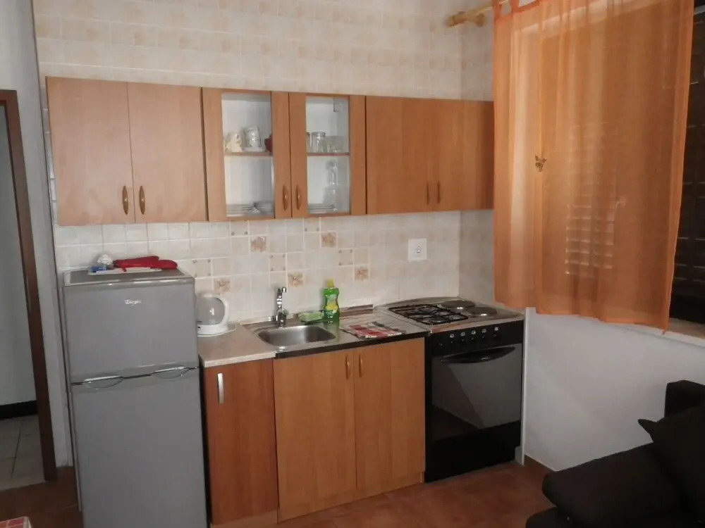 Mir - Perfect Location & Cosy - A2
