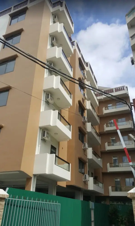 Newton Hotel & Service Apartment