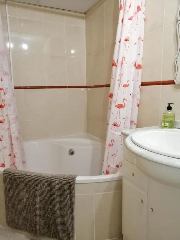 Apartamentos Dos Torres Gandalf - Excelente ubicación centrica con garaje incluido