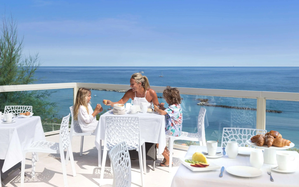 Hotel Sans Souci