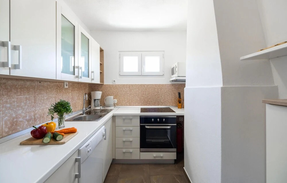 Stunning Home in Vela Luka With Wifi and 4 Bedrooms