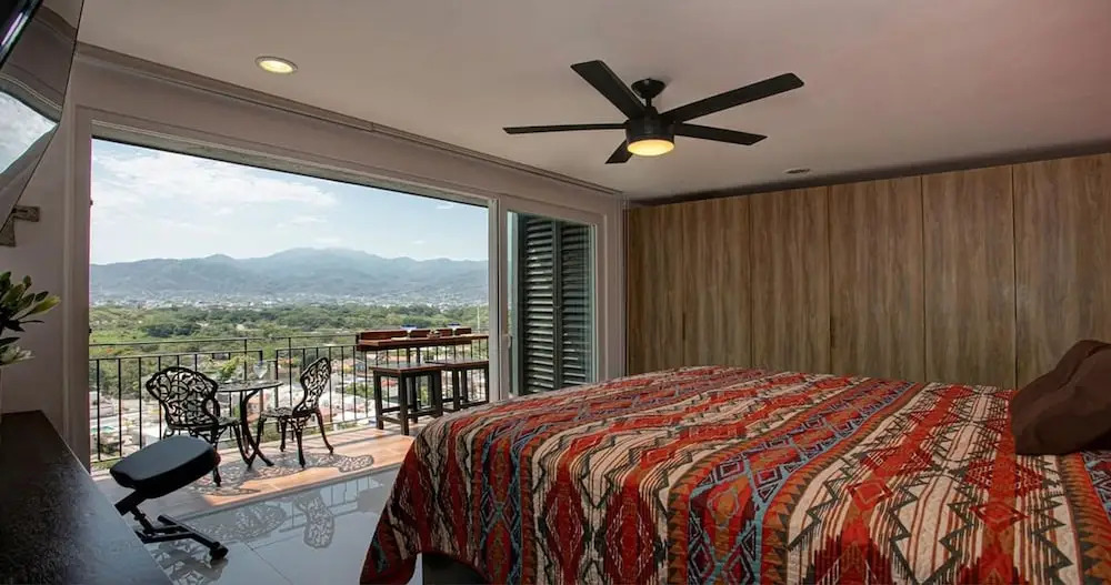 Zoho Skies Amazing View Sleeps 6