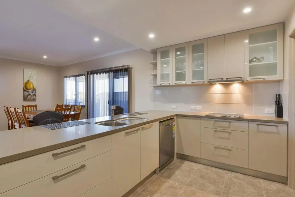 3 Kestrel Place
