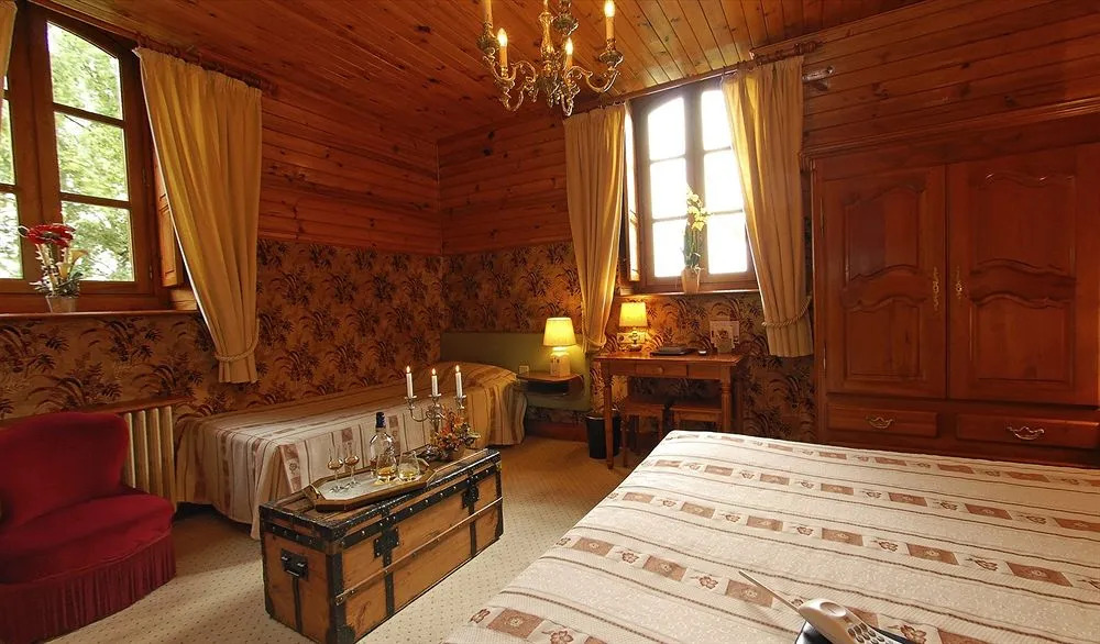 Relais Saint Roch Rest. La Petite Maison