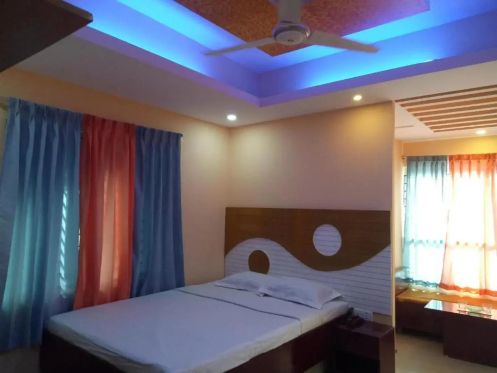 Shopnonir Hotel & Restaurant