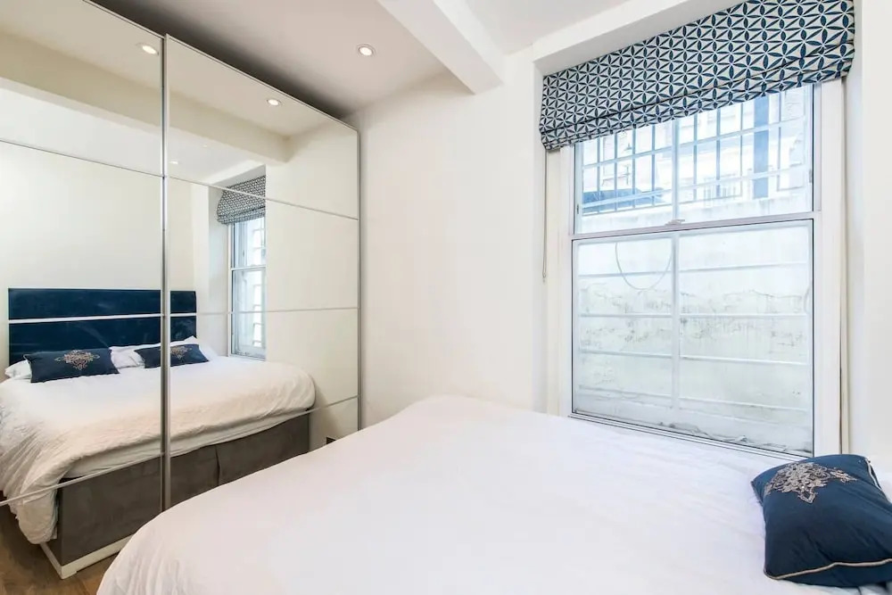 Stylish 1 bed in Fashionable Chelsea