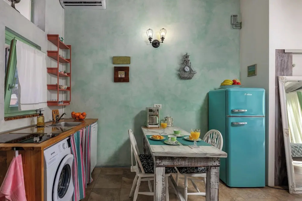 Tiny House With Private Pool Kostrena