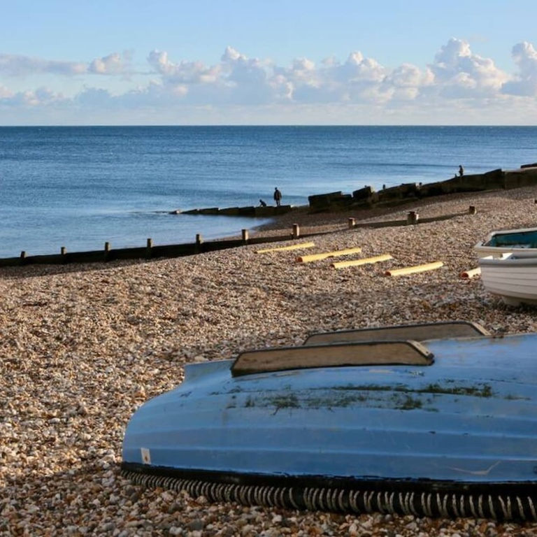 Lovely Selsey Apartment With sea Views Sleeps 4