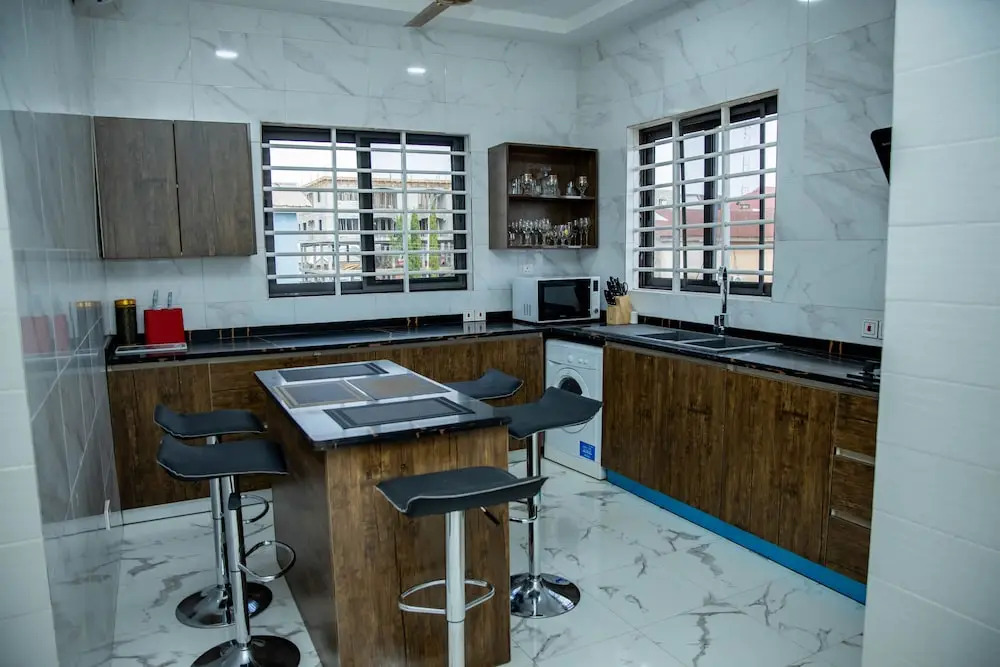 Js way Apartments and Executive Hotel
