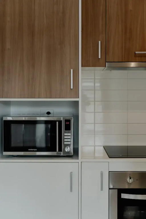 Peaceful 1-bed Apartment Close to Lonsdale St
