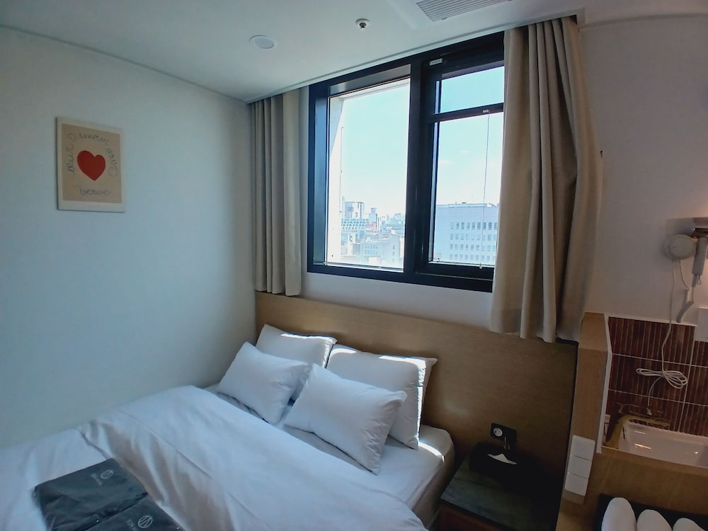 Ion Hotel Dongdaemoon