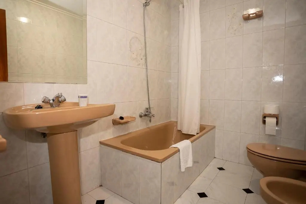 Turistiqa - Piso Carballo Ferrol Vutco01445