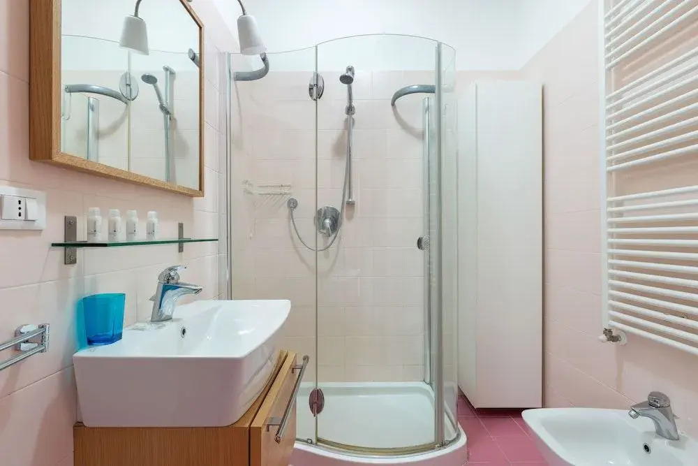 Savona District Terrace Flat