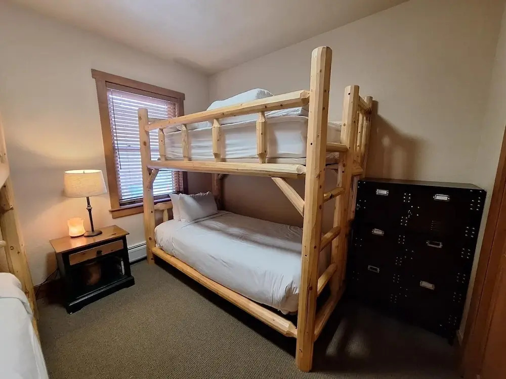3br Red Hawk Townhome - Gondola Access 3 Bedroom Townhouse