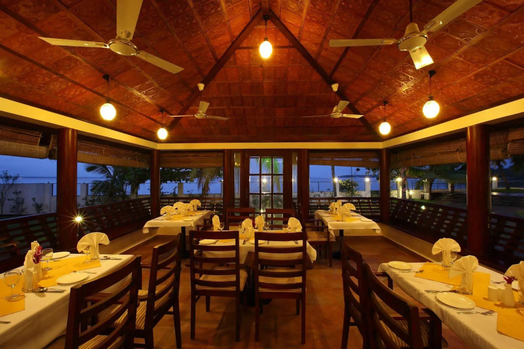 The World Backwaters, Alleppey