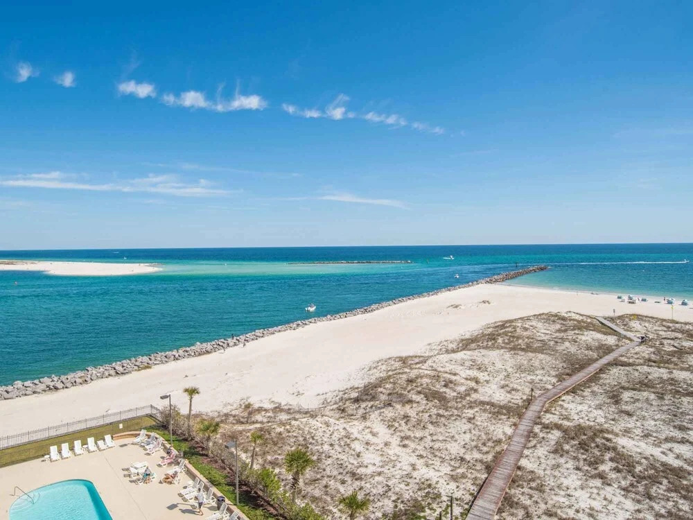 Grand Pointe #714 by Southern Vacation Rentals