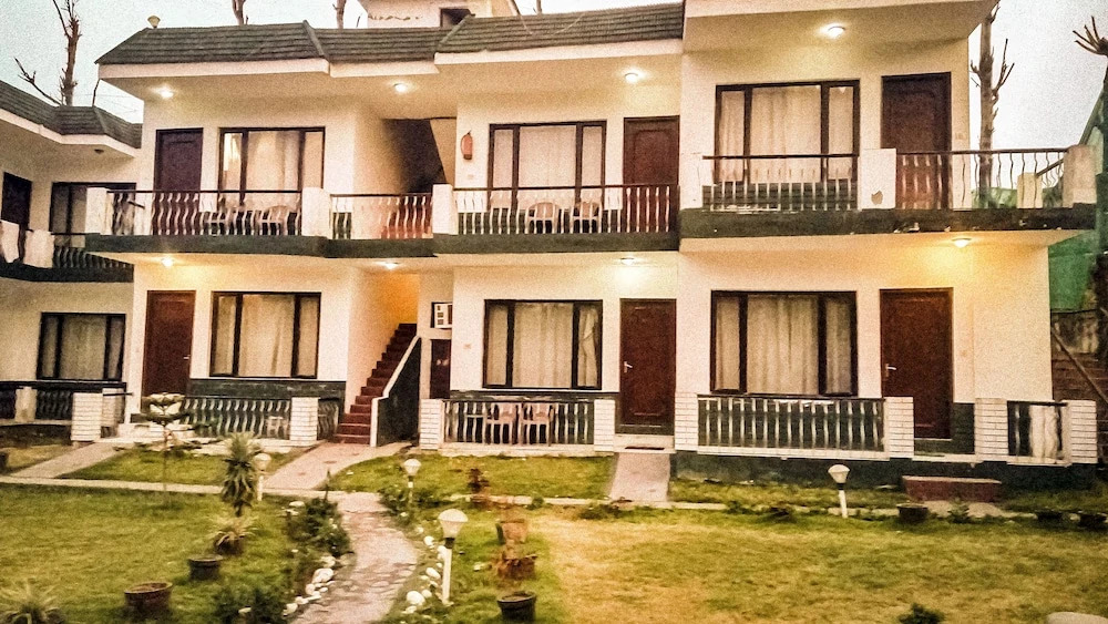 Van Durga Villas & Suites
