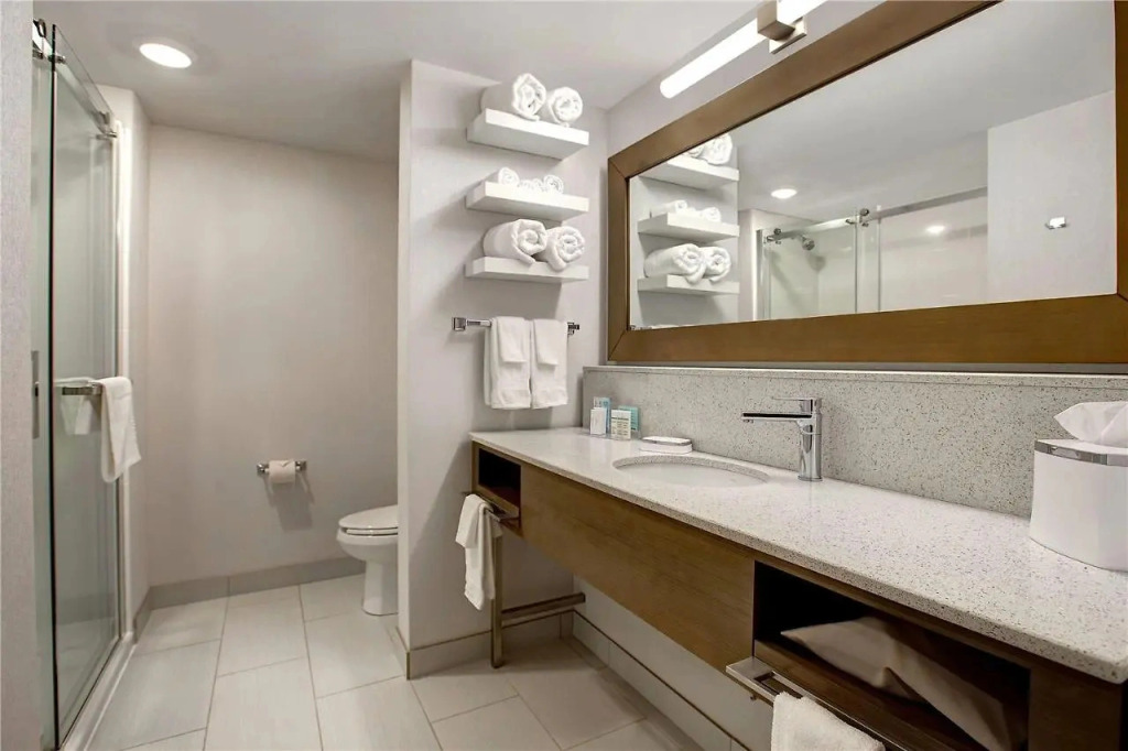 Ramada by Wyndham St Paul AB