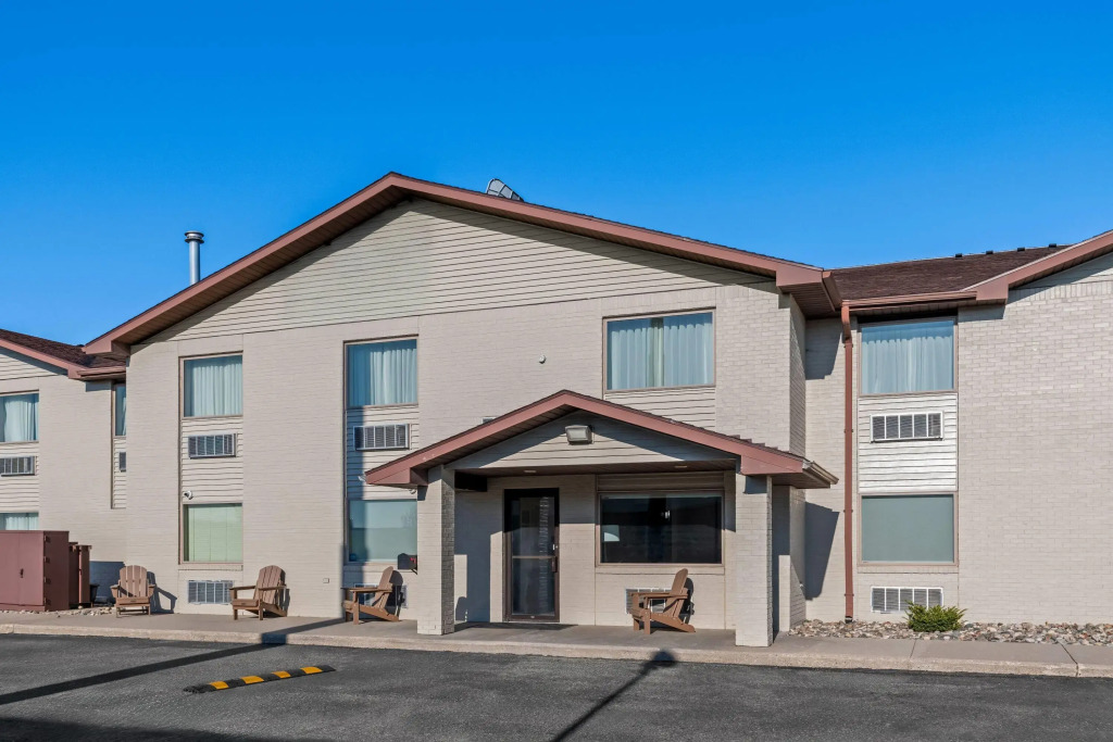 Super 8 by Wyndham Perham