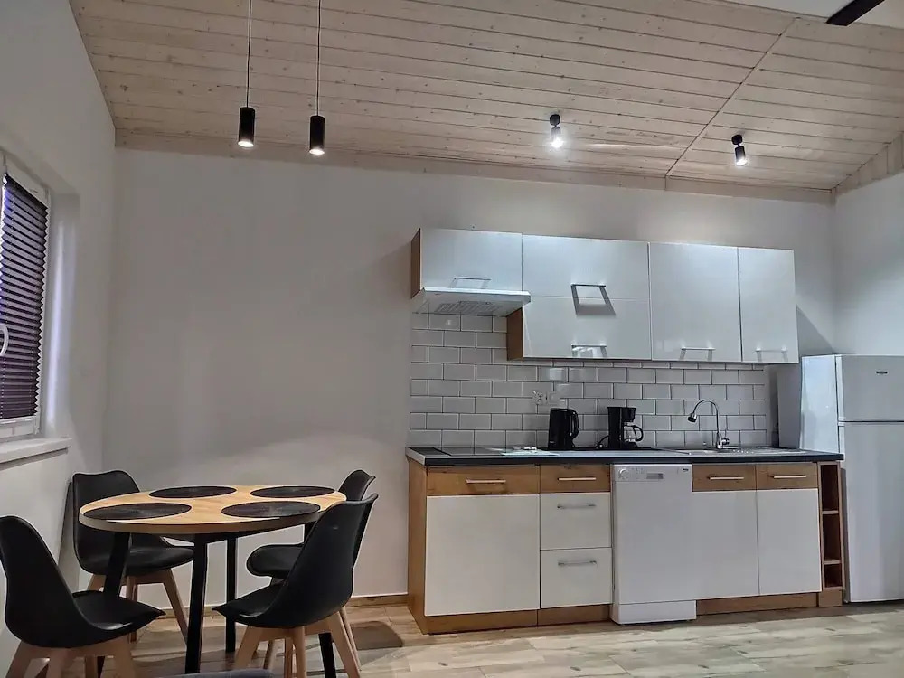 Comfortable holiday homes, swimming pool, Rewal