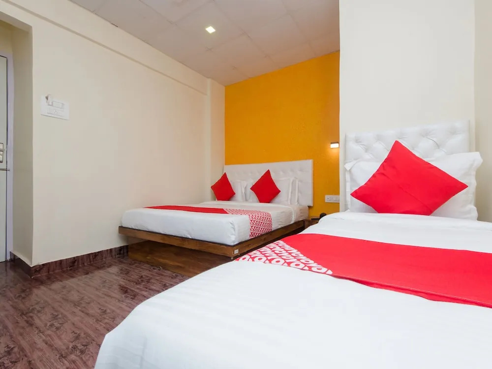 OYO 12378 Hotel Kokila Apartments