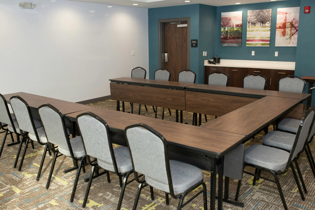 Hampton Inn and Suites Dundee