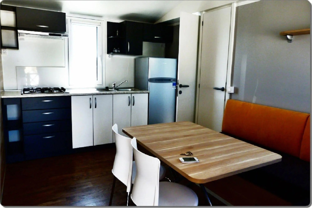 Mobile Homes Peroš