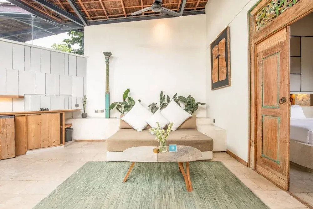BA Villa 2 1BR Elegant 1-br Villa With Pool 800m to Echo Beach