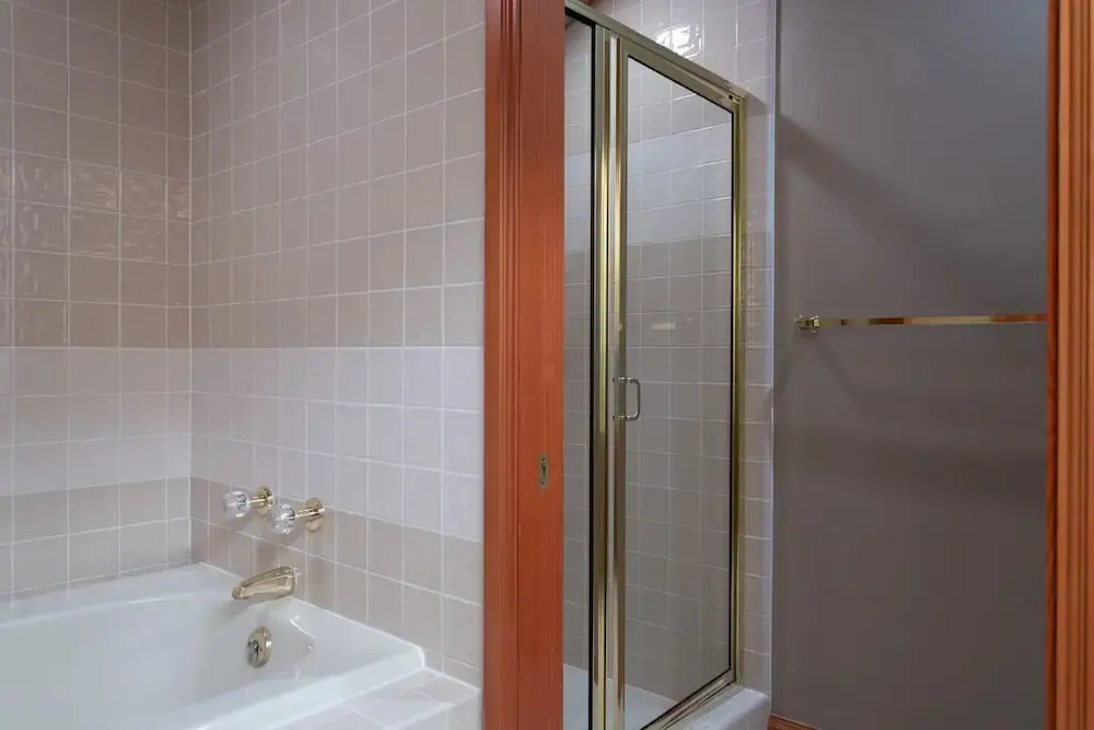 Ridge at Deer Valley Resort - Three Bedroom Condo with Hot Tub #16 3 Condo