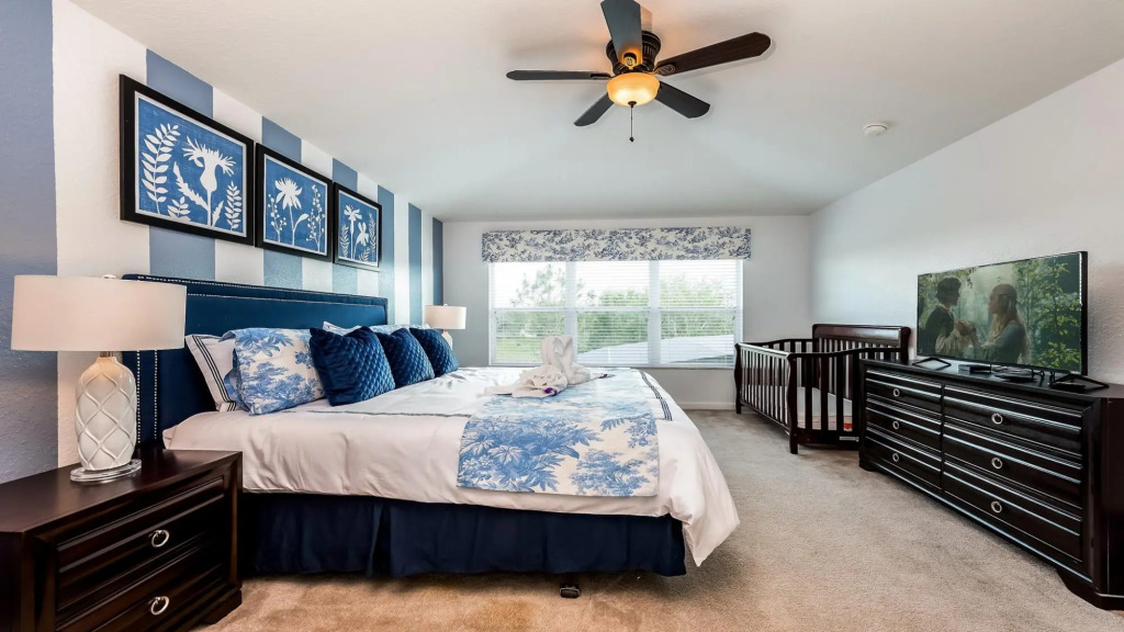 No Rear Neighbor Disney Home With Pool SPA