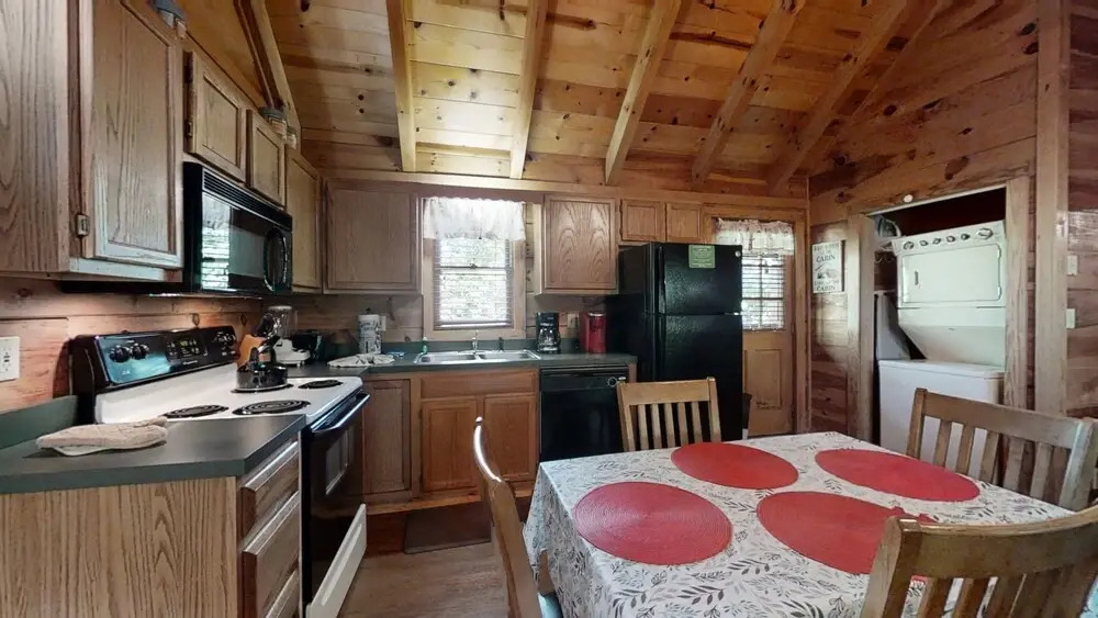 Bean Pot 1 Bedroom Cabin by RedAwning