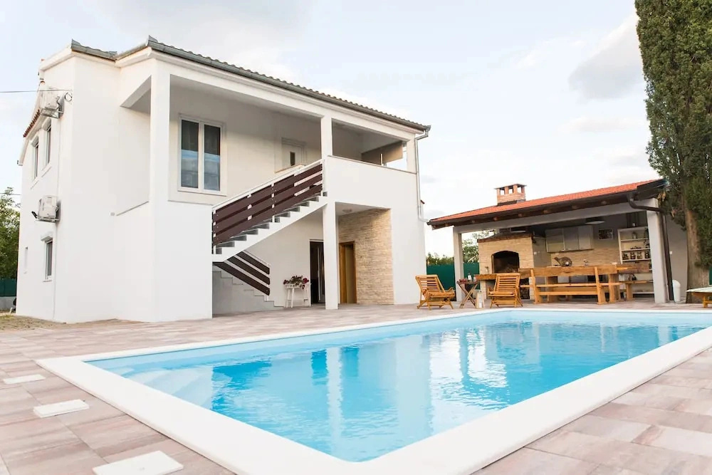 Peaceful villa with a pool
