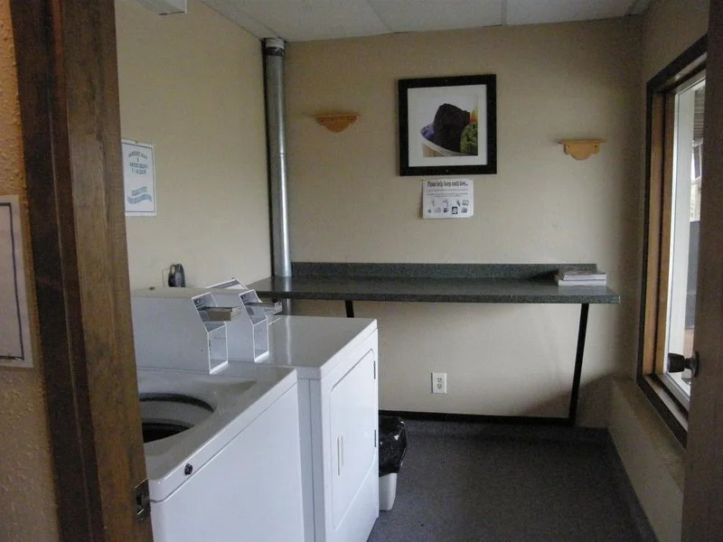 Beluga Lake Lodge