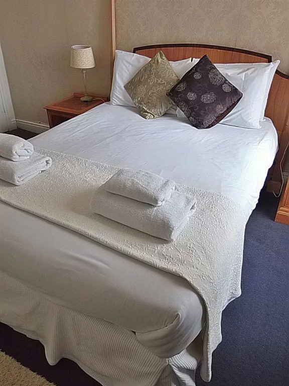 Windsor Lodge Hotel