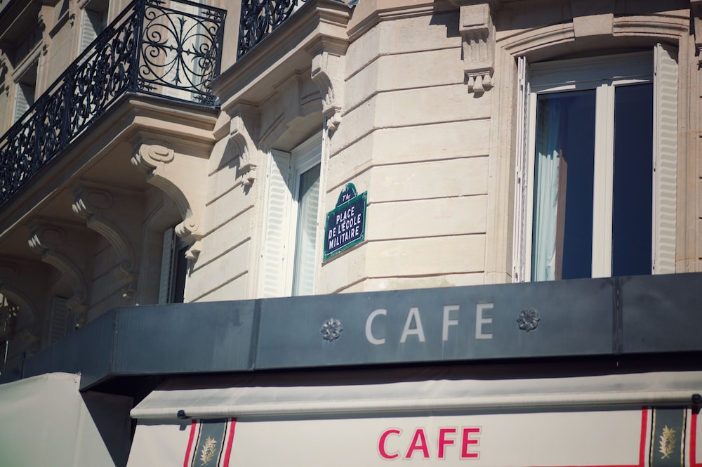 Eiffel Yard Hotel