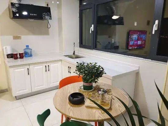 Longxi Hotel