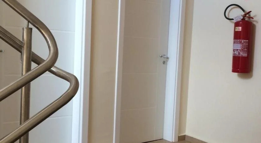 Flor Que Ri - Flats Mobiliados na Melhor Localização