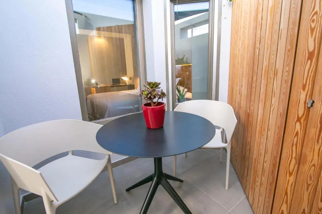 Marquise Suites